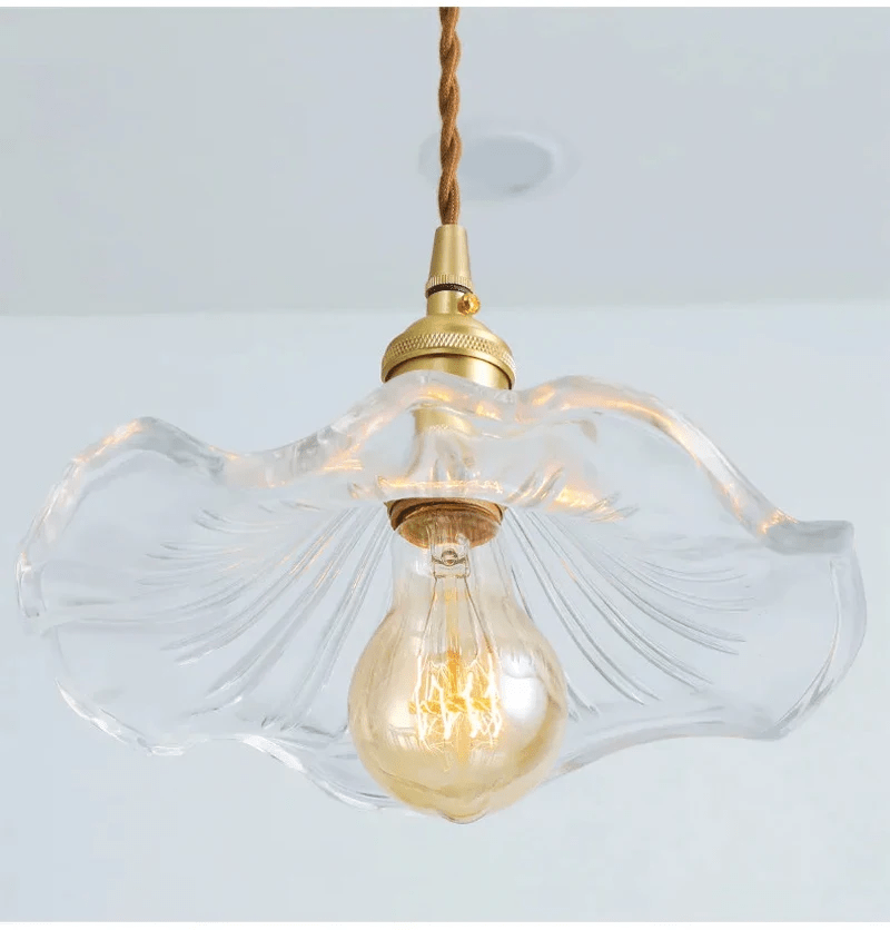 Vividra - Traditional Pendant Light